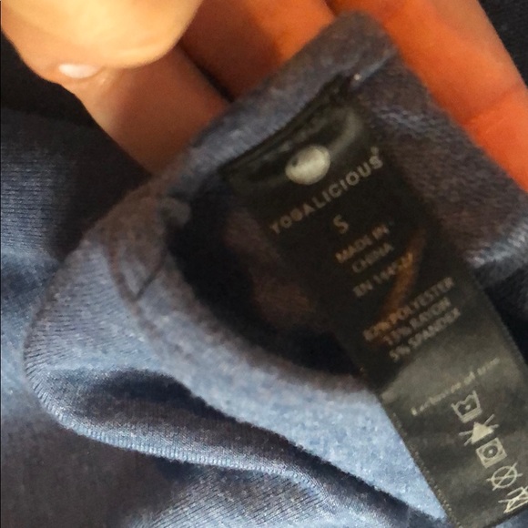 Comfy yogalicious sweater - Picture 3 of 3